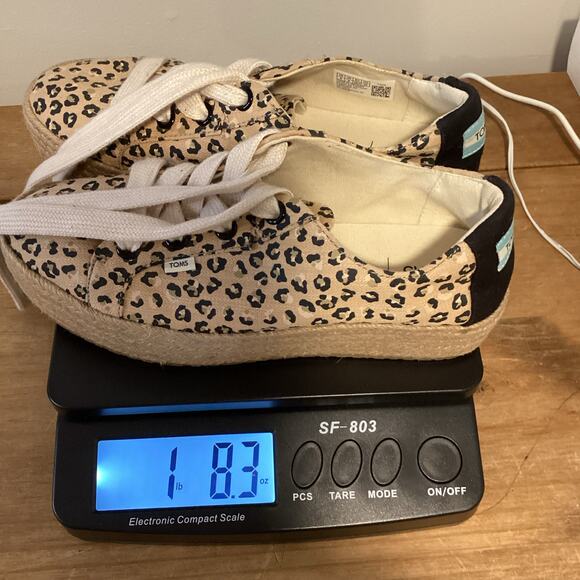 Toms Animal Print Flats with Cream Laces - Picture 10 of 10